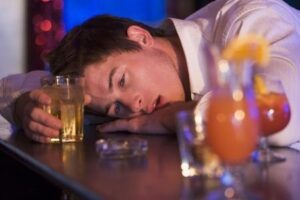 The Surprising Dangers of Spring Break Binge Drinking